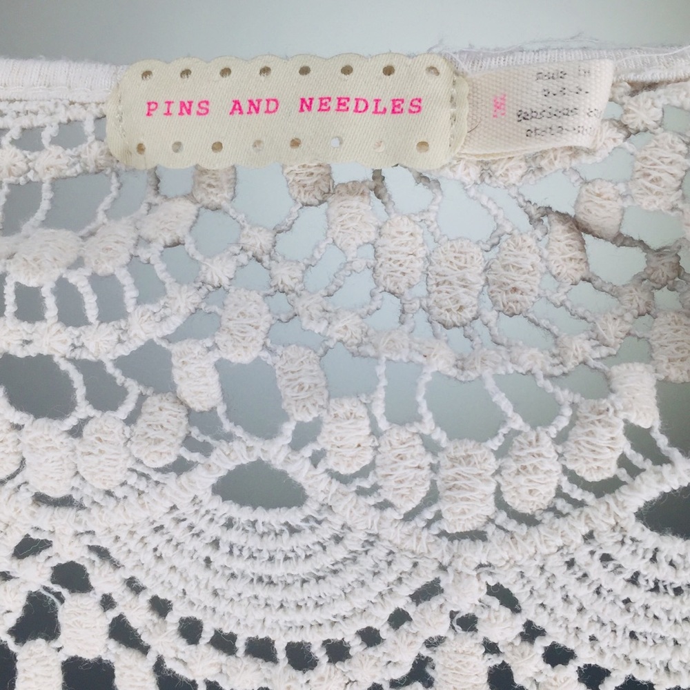 Pins and Needles Medium White Blouse - Picture 3 of 5